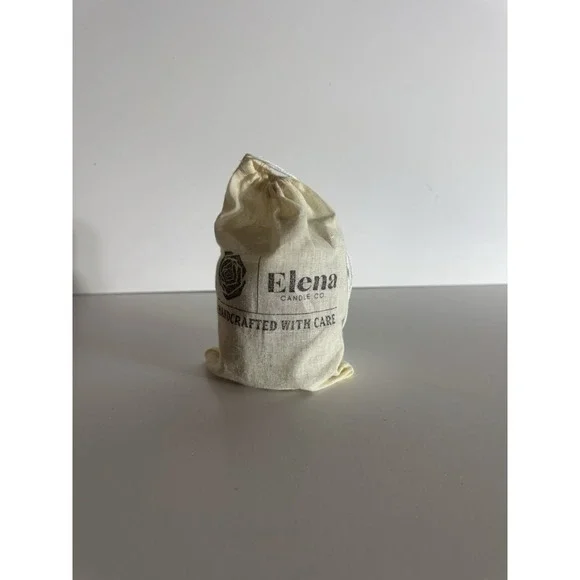 ELENA "ROSEBUD" COLLAB Candle. - Picture 2 of 4